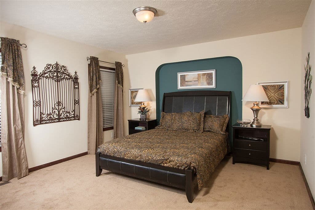 Bellevue bedroom home features