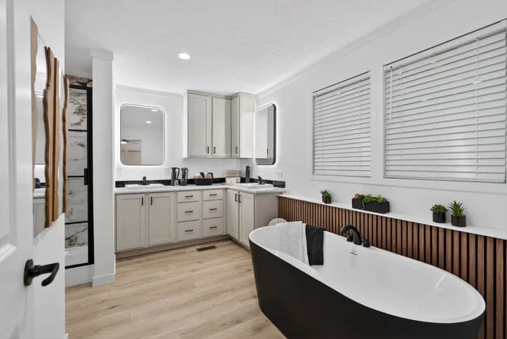 Aura bathroom home features