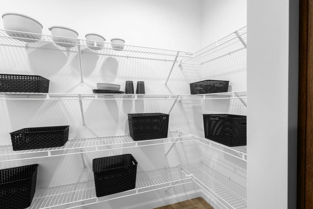 Essence 20 kitchen home features