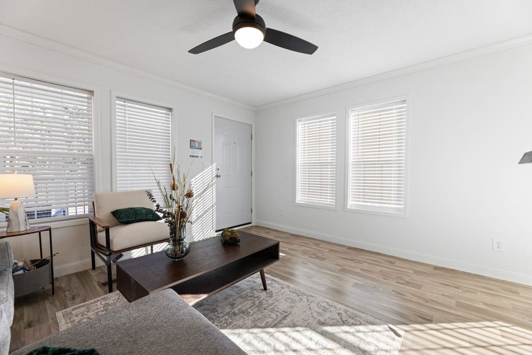 Sugar run duplex interior home features