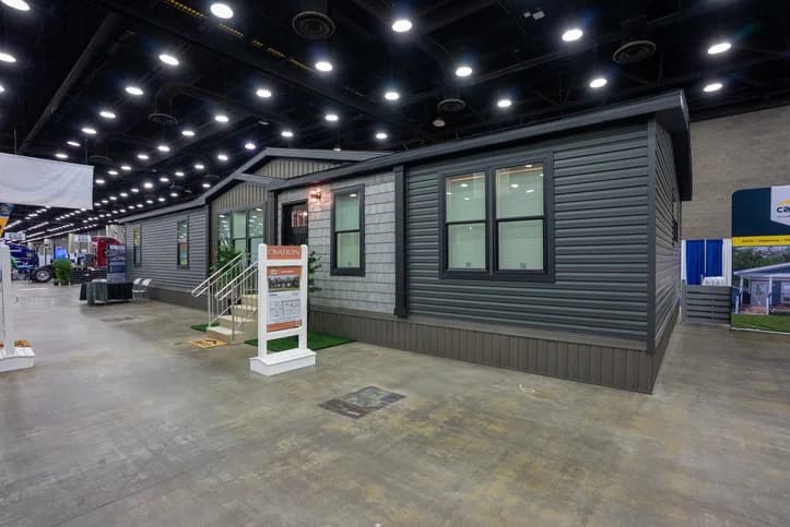 Aura exterior home features