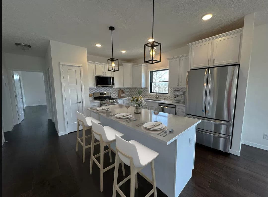 Hanover kitchen home features