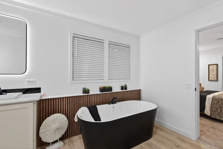 Aura bathroom home features