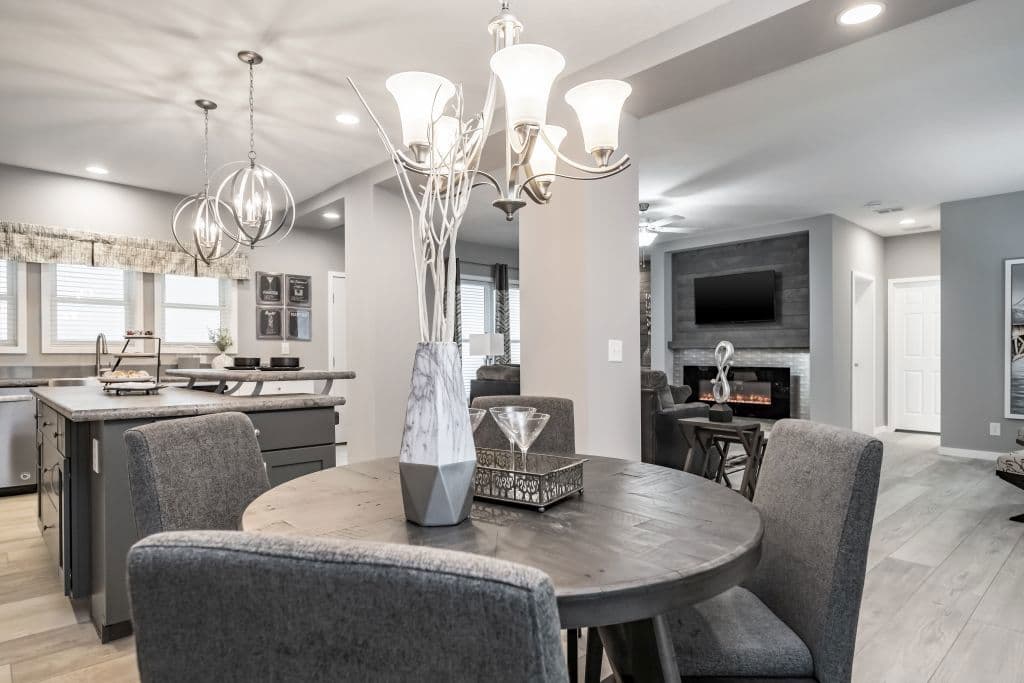 Grand 2.1 interior home features