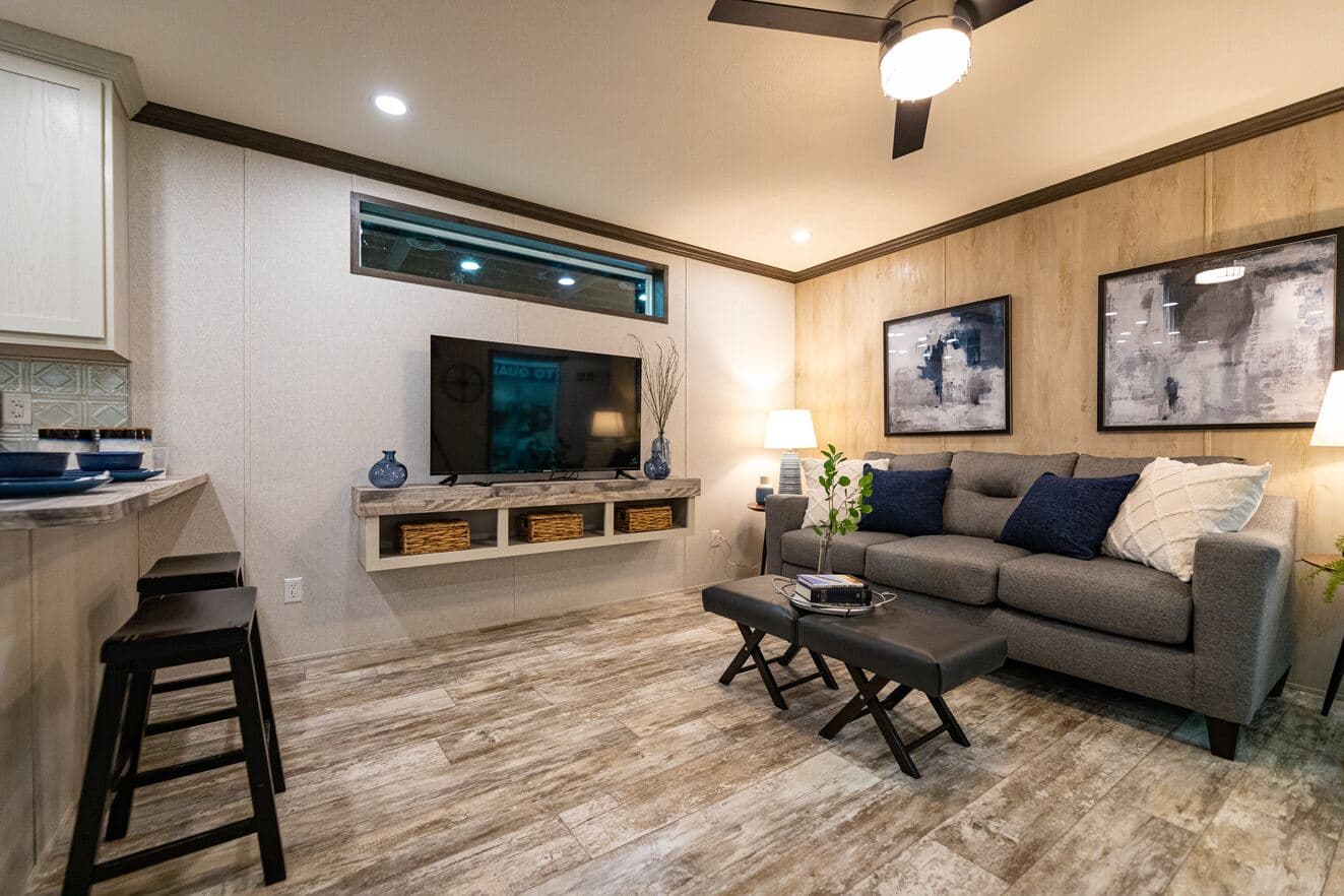 Tesla 24523 interior home features