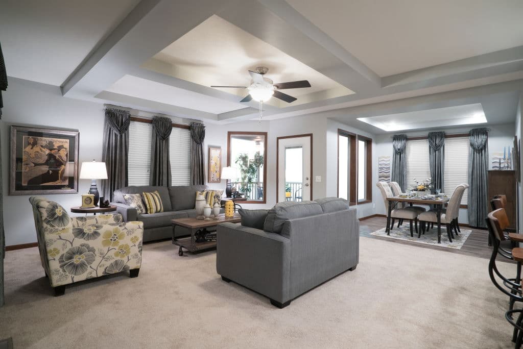 Ultra 3 interior home features