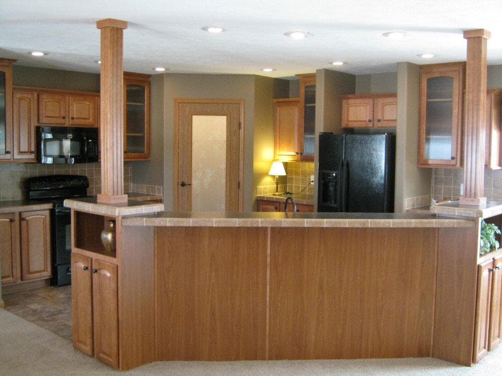 Oakwood kitchen home features