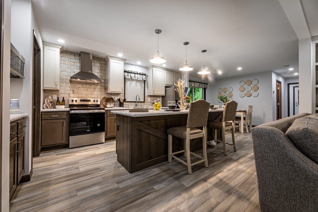 Aberdeen 24031 kitchen home features