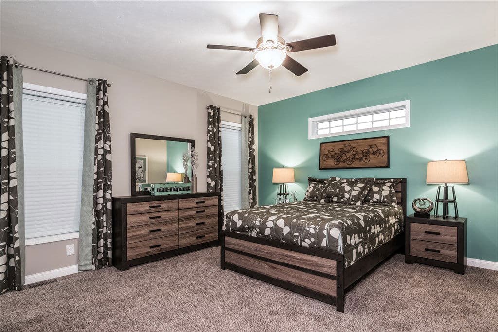 Ultra 13 bedroom home features