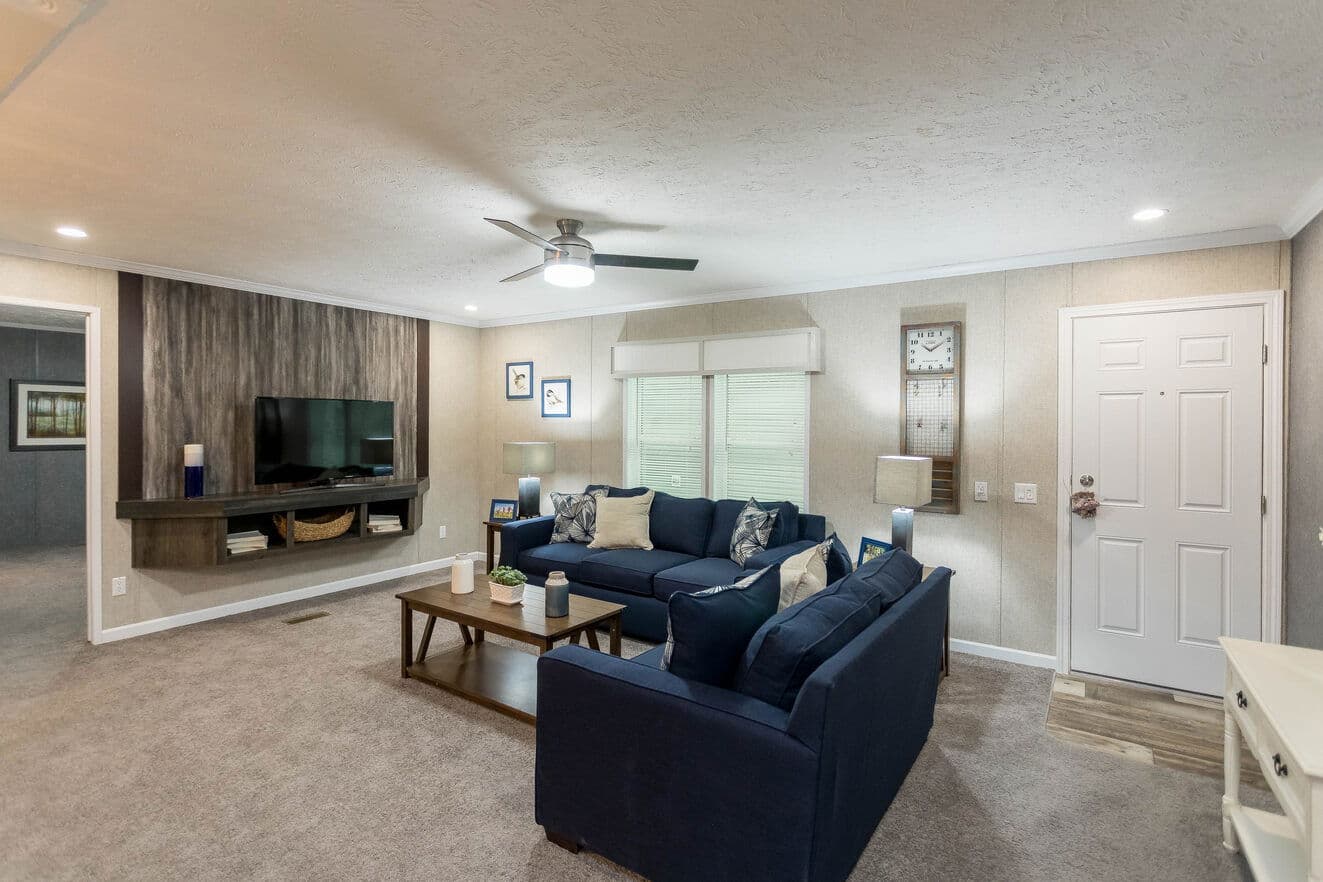 Goddard 24027 interior home features