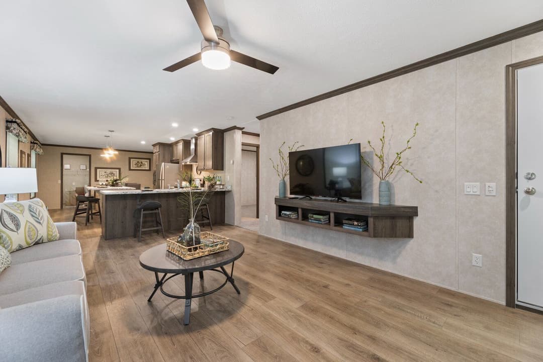 Fulton 24028 interior home features