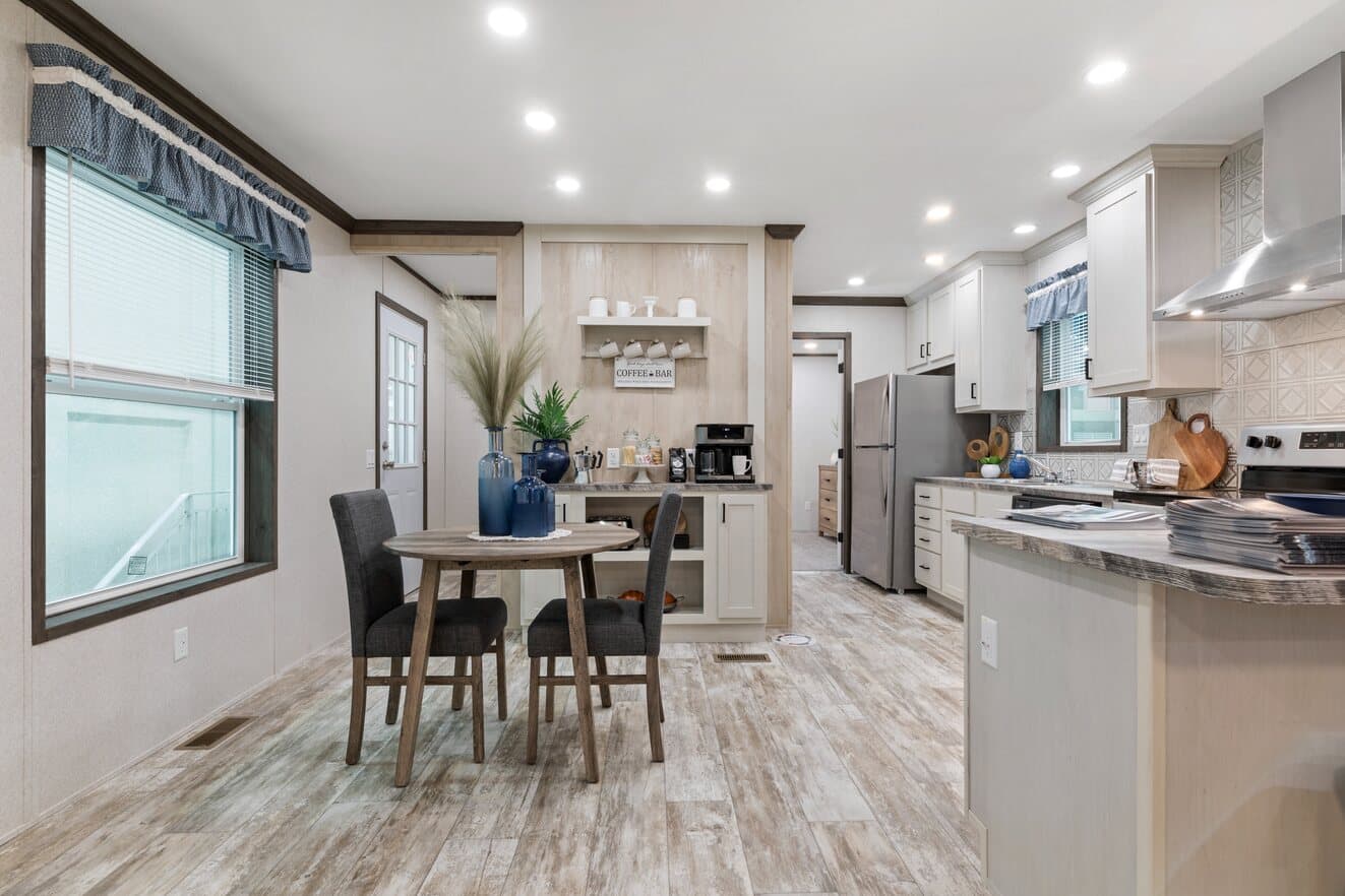 Tesla 24523 interior home features