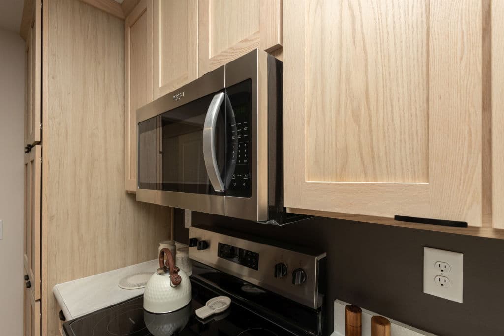 Essence 20 kitchen home features