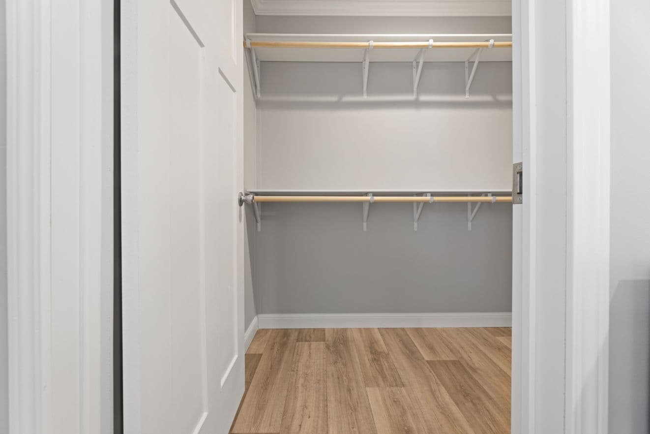 Roanoke duplex interior home features