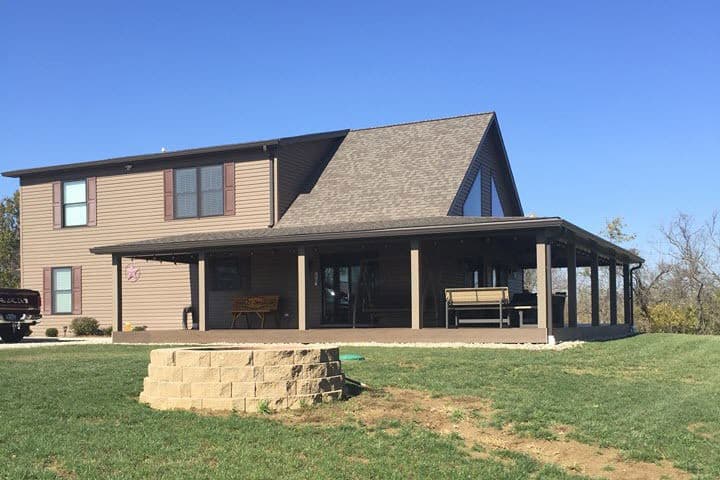 Mountainview elevation and exterior home features