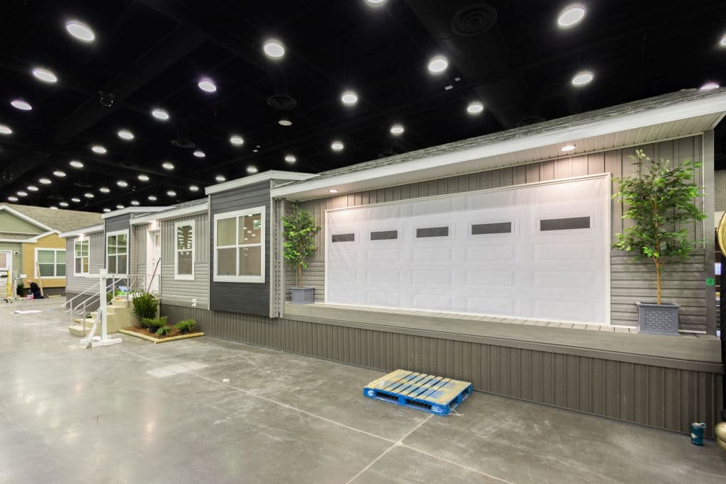 Essence 20 elevation and exterior home features