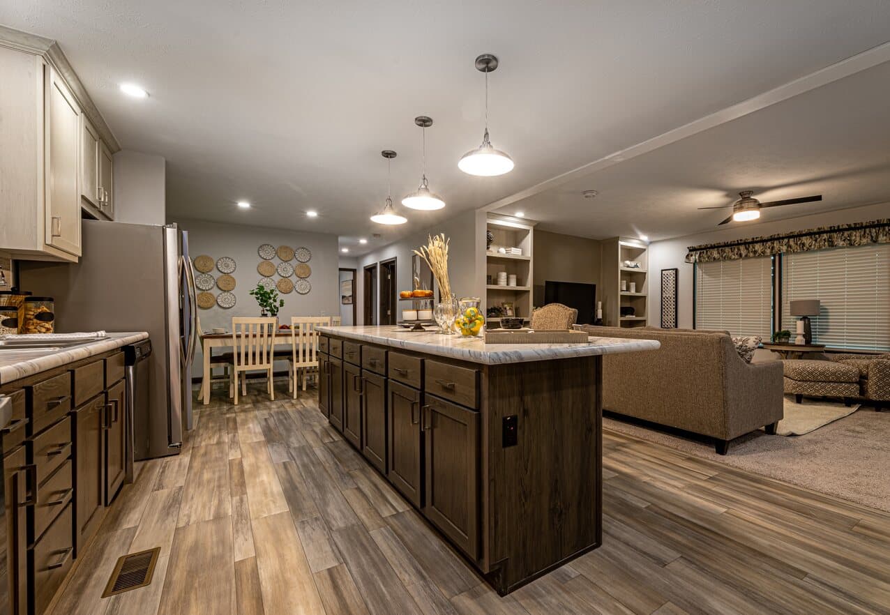 Aberdeen 24031 kitchen home features