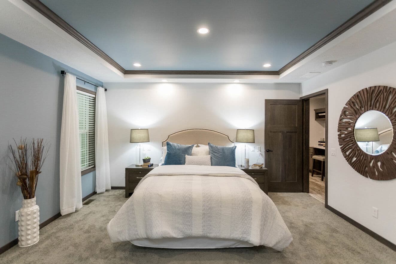 Harbor town 92610k bedroom home features