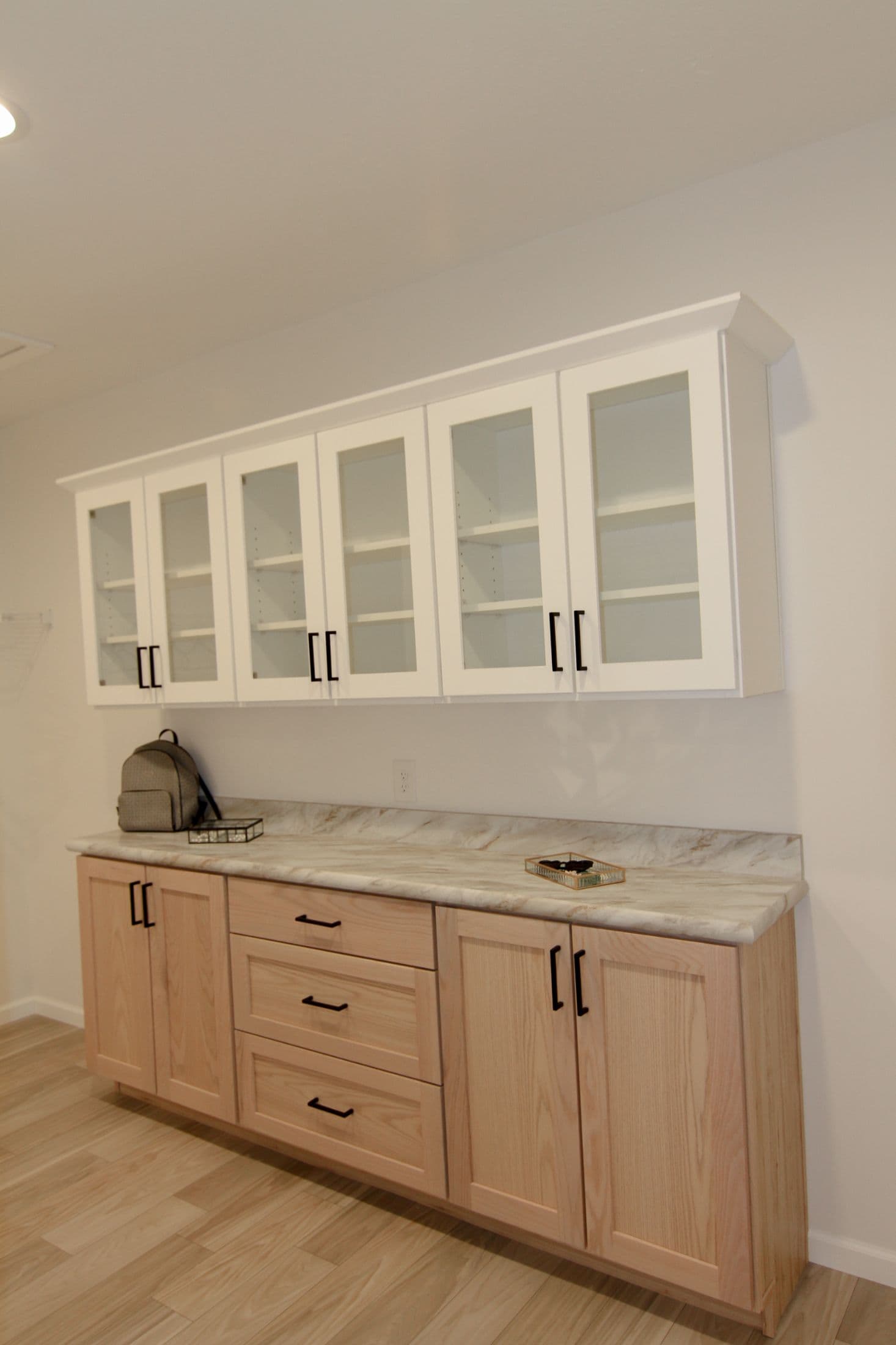 Ultra deuce 3 interior home features